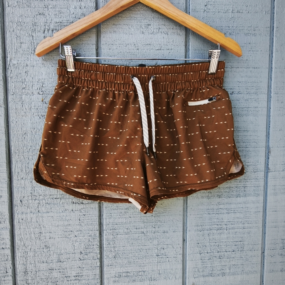 Vuori clementine turmeric arrow shorts - Picture 2 of 10